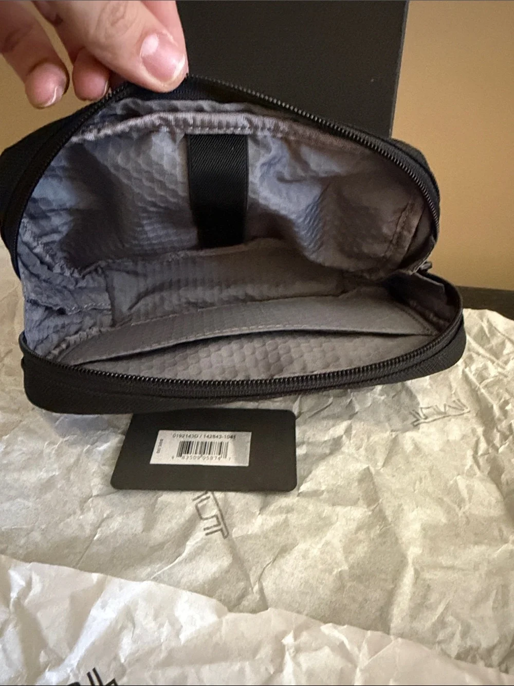 Tumi Black Zip Around Case